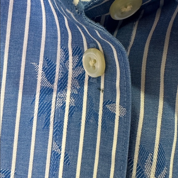 Orvis Men's Blue and White Striped Shirt (See Measurements) - Picture 9 of 9
